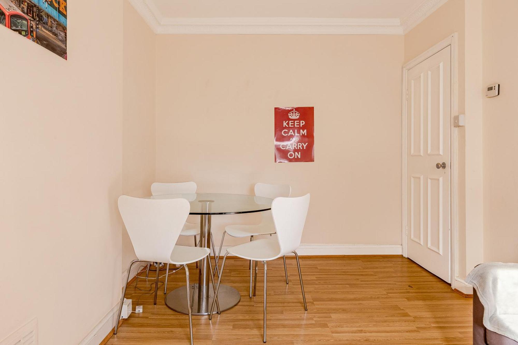 Appartamento Comfy 1br Flat, 5 Minutes Chalk Farm Tube